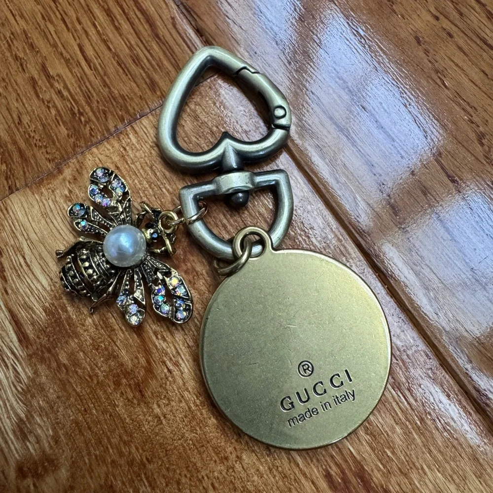Royal Blue Bee Bag Charm /‎ Keychain